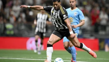 AFP__20250924__76NL94A__v1__MidRes__FblSudamericanaMineiroBolivar