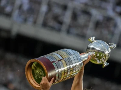 sorteio-da-fase-de-grupos-da-libertadores-definira-os-adversarios-do-bahia-2651453-article